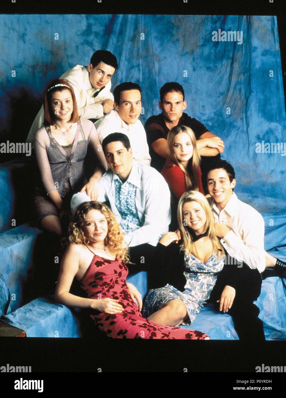 Titre original : AMERICAN PIE. Titre en anglais : AMERICAN PIE. Directeur du film : Paul Weitz. Année : 1999. Stars : THOMAS IAN NICHOLAS ; SHANNON ELIZABETH ; Jason Biggs, Alyson Hannigan, MENA SUVARI ; CHRIS KLEIN ; Tara Reid ; Eddie Kaye Thomas. Credit : UNIVERSAL PICTURES / ZINK, Vivian / Album Banque D'Images