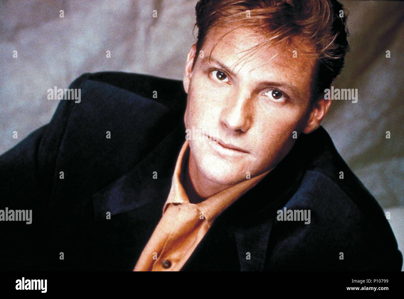 Titre original : MELROSE PLACE-TV. Titre en anglais : MELROSE PLACE-TV. Année : 1992. Stars : Doug savant. Credit : FOX TELEVISION NETWORK/SPELLING TELEVISION / Album Banque D'Images