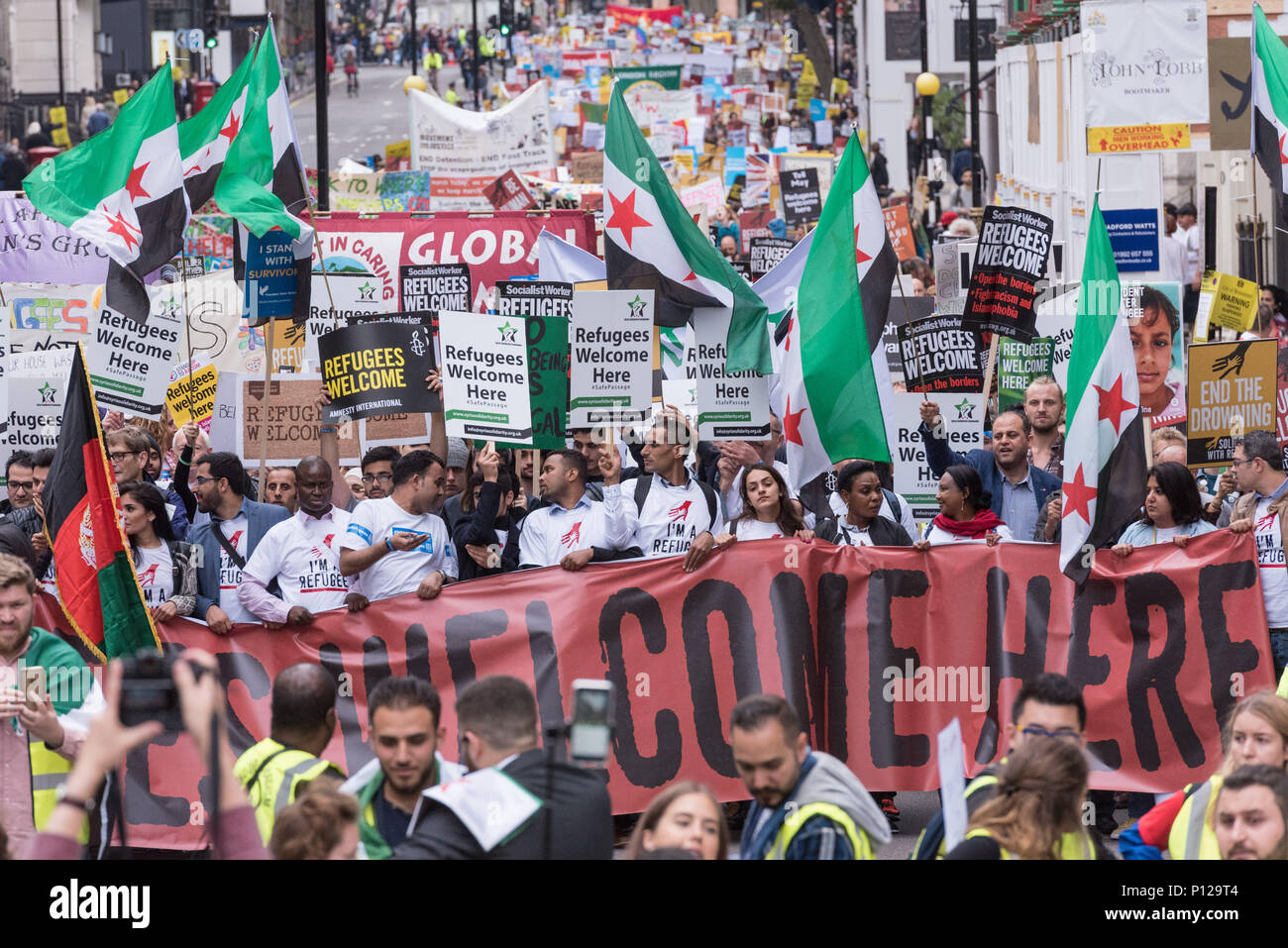 Londres, 17 septembre 2016. Plusieurs milliers de manifestants dans les rues du centre de Londres pour soutenir les réfugiés de venir au Royaume-Uni. Début du Park Banque D'Images