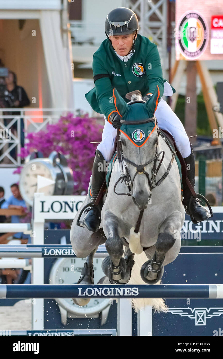 Cannes, France. 09Th Juin, 2018. L'équipe d'Irlande Cameron Hanley Celtics Miami sur Quirex participe au cours de la Ligue des Champions Mondial 2018 Longines à Cannes le 09 juin 2018 Crédit : BTWImages Sport/Alamy Live News Banque D'Images
