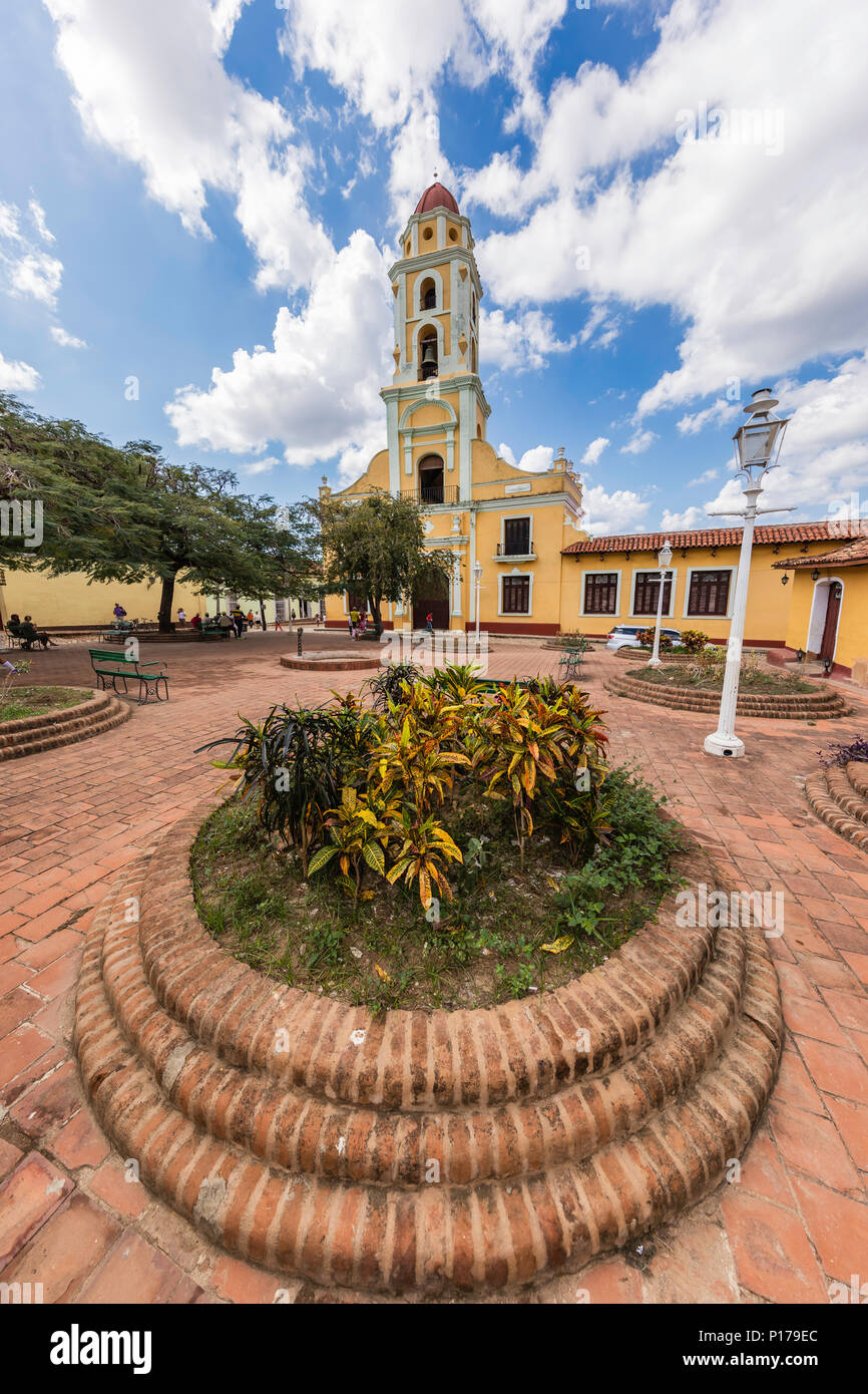 Le Convento de San Francisco dans le patrimoine mondial de l'Unesco ville de Trinidad, Cuba. Banque D'Images