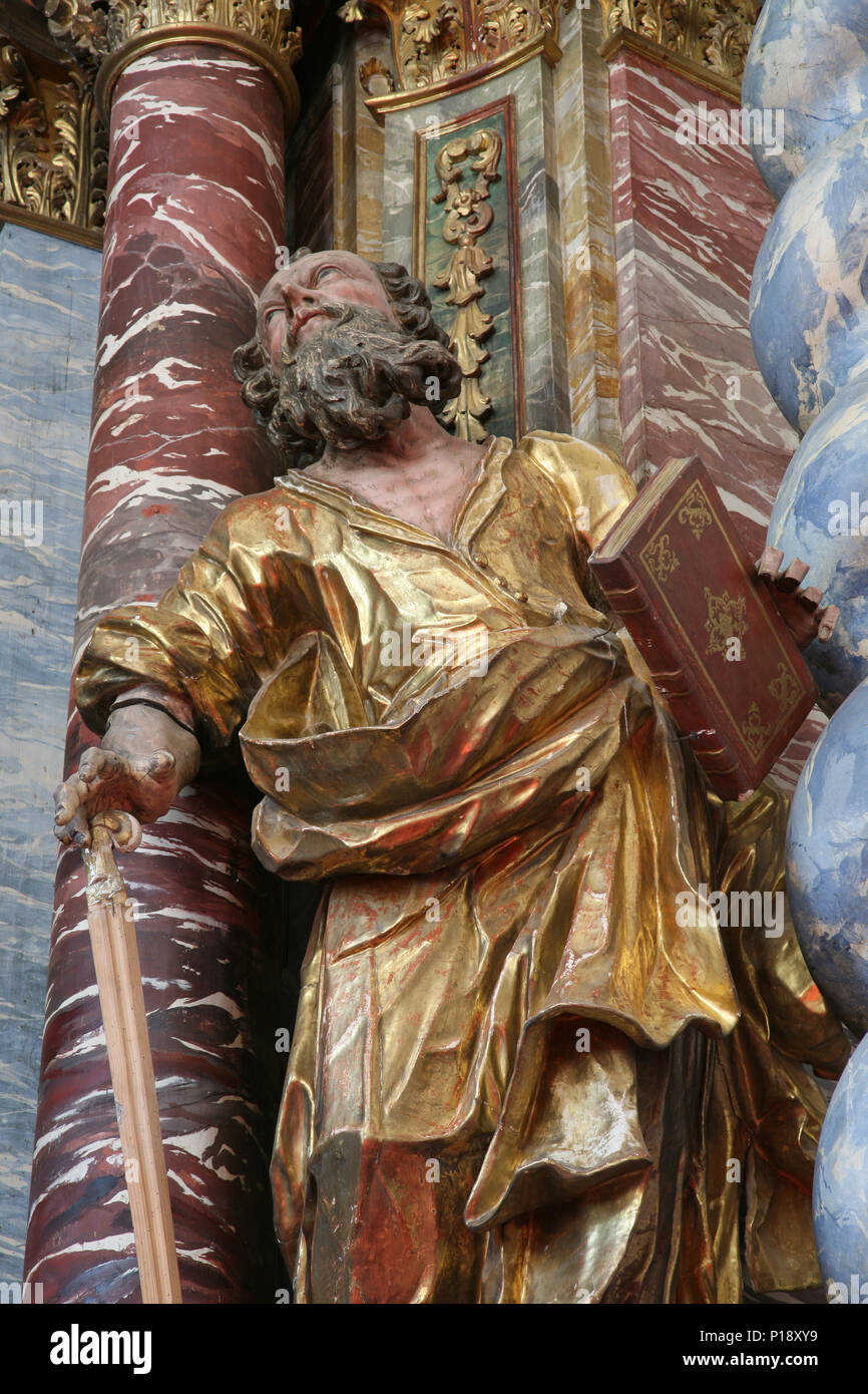 Saint Paul, statue sur l'autel de la cathédrale de l'Assomption dans la région de Varazdin, Croatie Banque D'Images