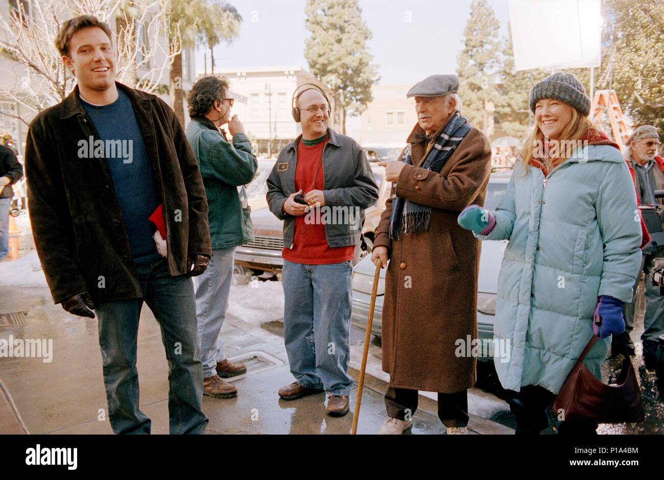 Titre original : survivre à Noël. Titre en anglais : survivre à Noël. Directeur de film : MIKE MITCHELL. Année : 2004. Stars : Ben Affleck, Catherine O'HARA ; BILL MACY ; MIKE MITCHELL. Credit : TM & DREAMWORKS / TENNER, Suzanne / Album Banque D'Images