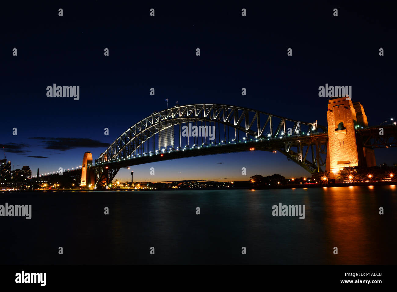Sydney Harbour Bridge de nuit Banque D'Images