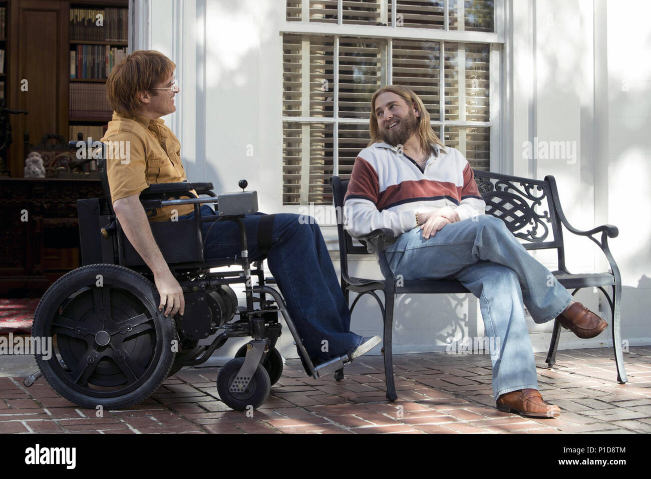 Ne vous inquiétez pas, il n'irez pas loin à pied est une comédie dramatique américaine 2018 film basé sur les mémoires du même nom de John Callahan. Gus Van Sant a écrit l'adaptation à l'écran et réalisé le film. La distribution comprend Joaquin Phoenix, Jonah Hill, Rooney Mara, et Jack Black. Cette photo est pour un usage éditorial uniquement et est l'auteur de la société film et/ou le photographe attribué par le film ou la société de production et ne peut être reproduite que par des publications dans le cadre de la promotion du film ci-dessus. Un crédit obligatoire pour l'entreprise de film est nécessaire. Le photographe doit également Banque D'Images