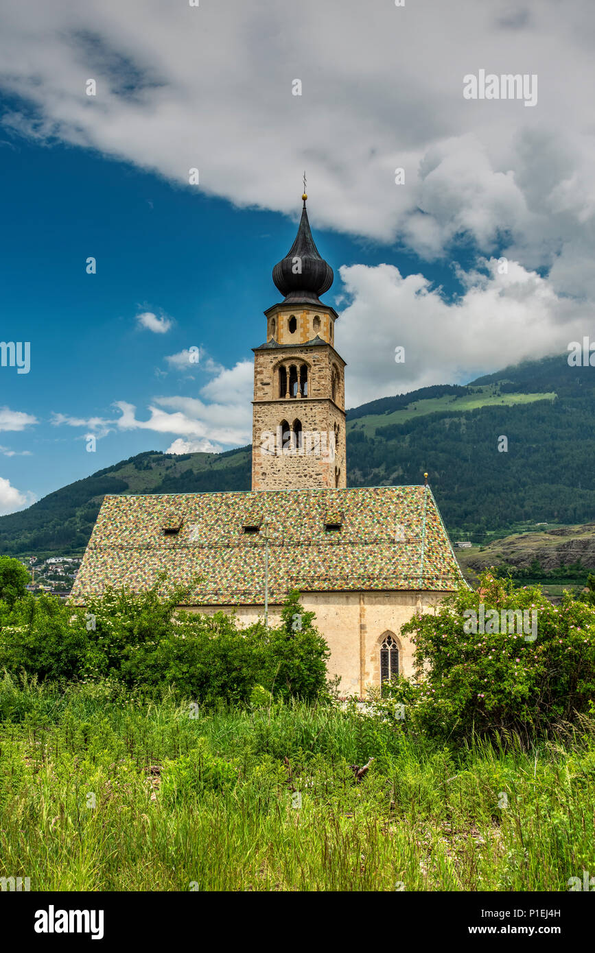 L'église St Pankratius, Glorenza - Glurns, Trentin-Haut-Adige - Tyrol du Sud, Italie Banque D'Images