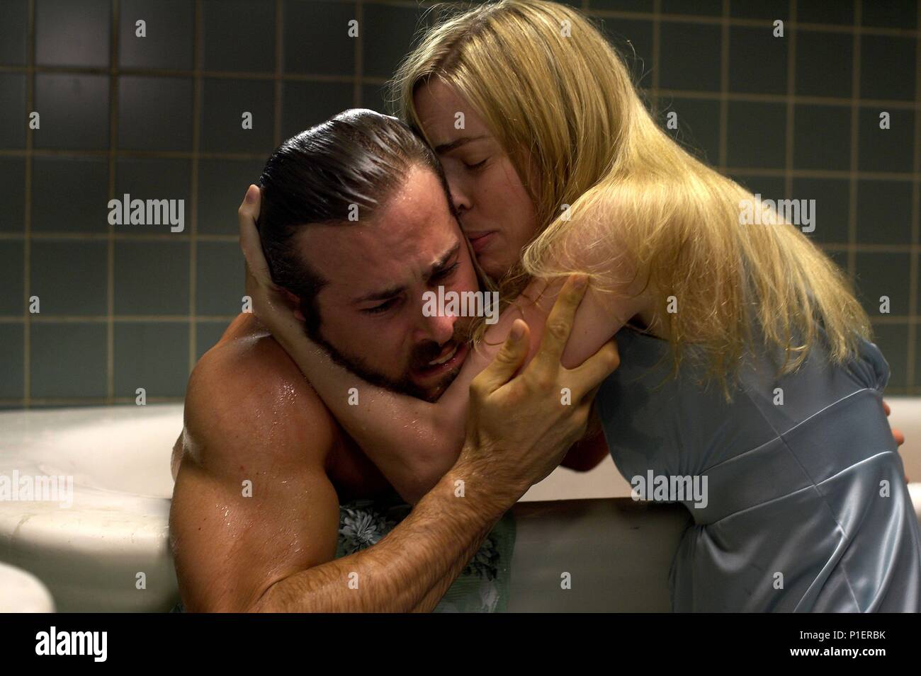 Titre original : The Amityville Horror. Titre en anglais : The Amityville Horror. Directeur de film : ANDREW DOUGLAS. Année : 2005. Stars : MELISSA GEORGE ; Ryan Reynolds. Credit : Metro Goldwyn Mayer / IOVINO, PETER / Album Banque D'Images