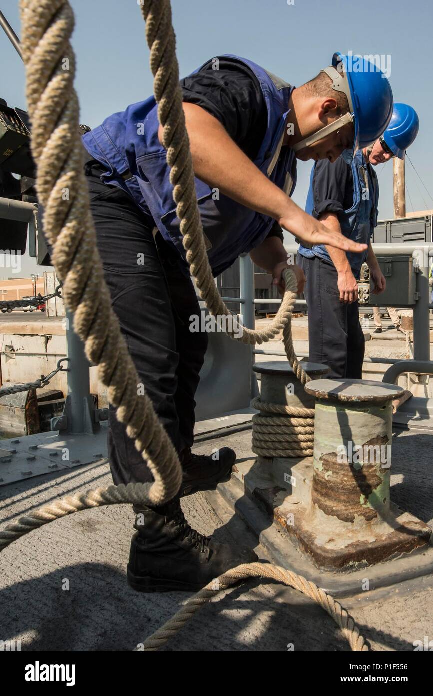 Long Cou Banque D Image Et Photos Alamy