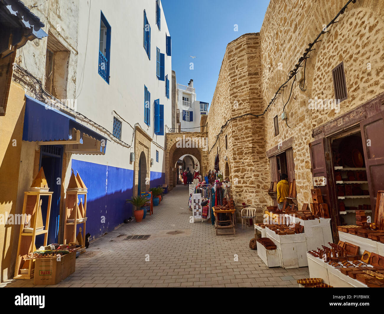 Ancienne médina rue est l'ancienne cité portugaise d'El Jadida, Maroc. Banque D'Images
