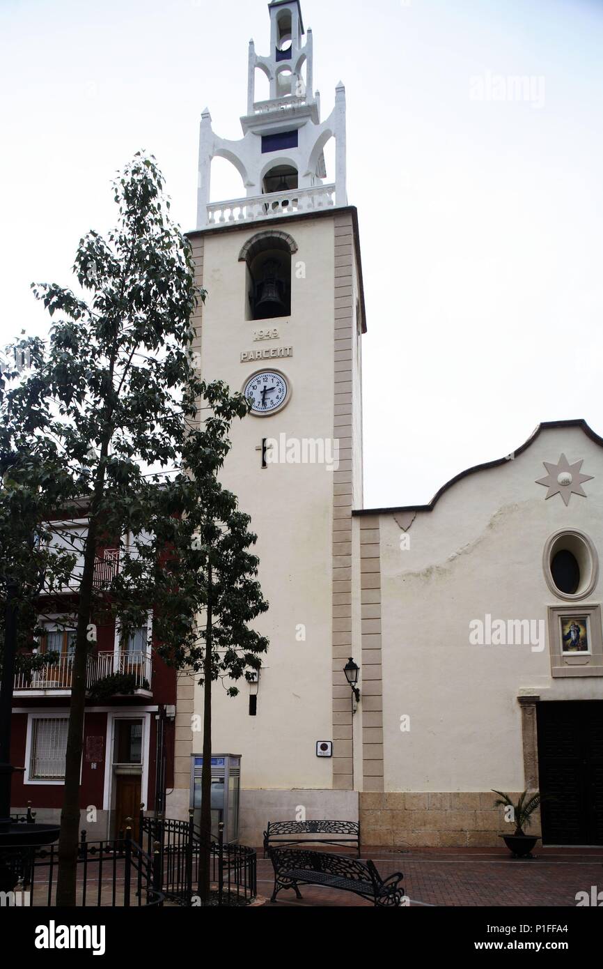 Espagne - région autonome de Valence - Marina Alta (Ville) - Alicante. Parcent, Iglesia de Santa María - plaza. Banque D'Images
