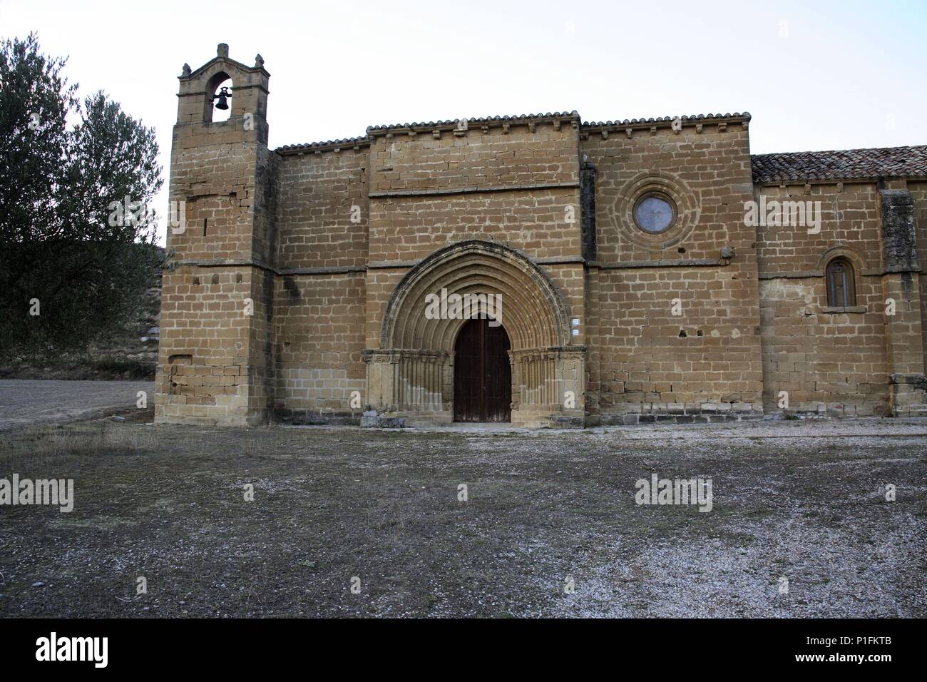 Espagne - LA RIOJA - RIOJA Alta (ville). Cuzcurrita de Río Tirón ; ermita románica de Nª Señora de Sorejana. Banque D'Images