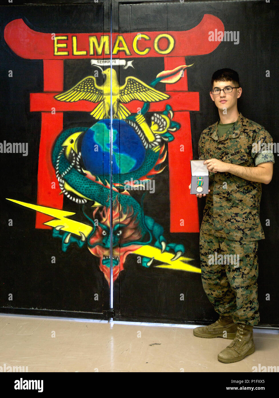 Autocollant Voiture USMC - 3ème Bataillon De Chars Compagnie De Remorquage - Licence 20187