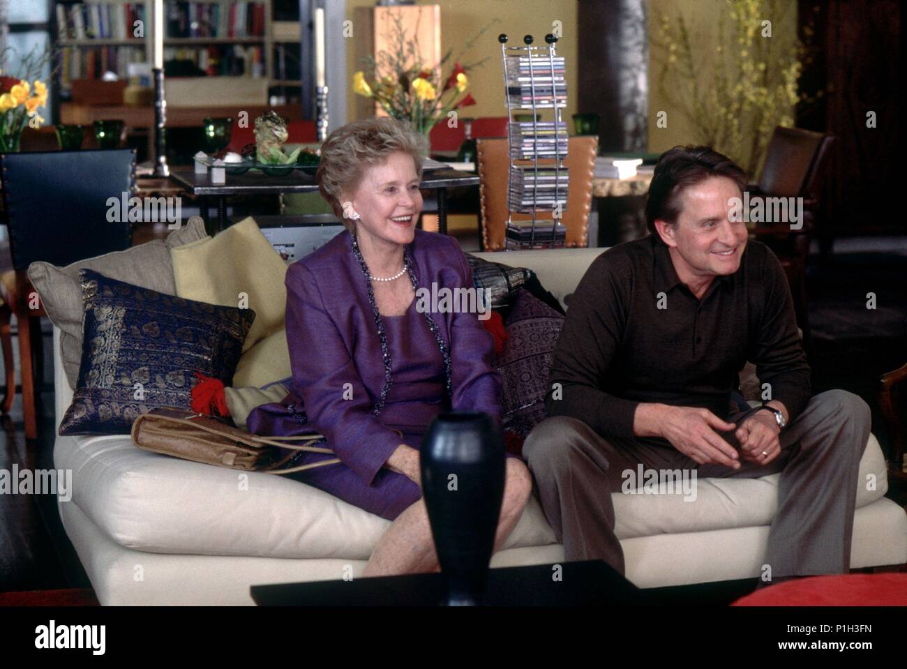 Titre original : il s'exécute dans la famille. Titre en anglais : il s'exécute dans la famille. Directeur de film : Fred Schepisi. Année : 2003. Stars : MICHAEL DOUGLAS ; DIANA DOUGLAS. Credit : Metro-Goldwyn-Mayer (MGM) / SCHWARTZ, Andrew / Album Banque D'Images