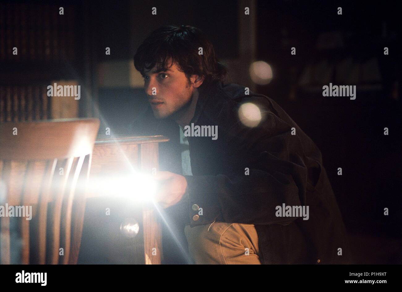 Titre original : le brouillard. Titre en anglais : le brouillard. Directeur de film : RUPERT WAINWRIGHT. Année : 2005. Stars : Tom Welling. Credit : Columbia Pictures / McEWAN, Rob / Album Banque D'Images