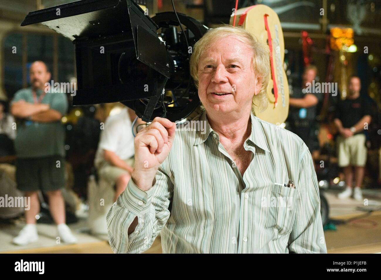 Titre original : Poséidon. Titre en anglais : Poséidon. Directeur de film : Wolfgang Petersen. Année : 2006. Stars : Wolfgang Petersen. Credit : WARNER BROS. / BARIUS, CLAUDETTE / Album Banque D'Images