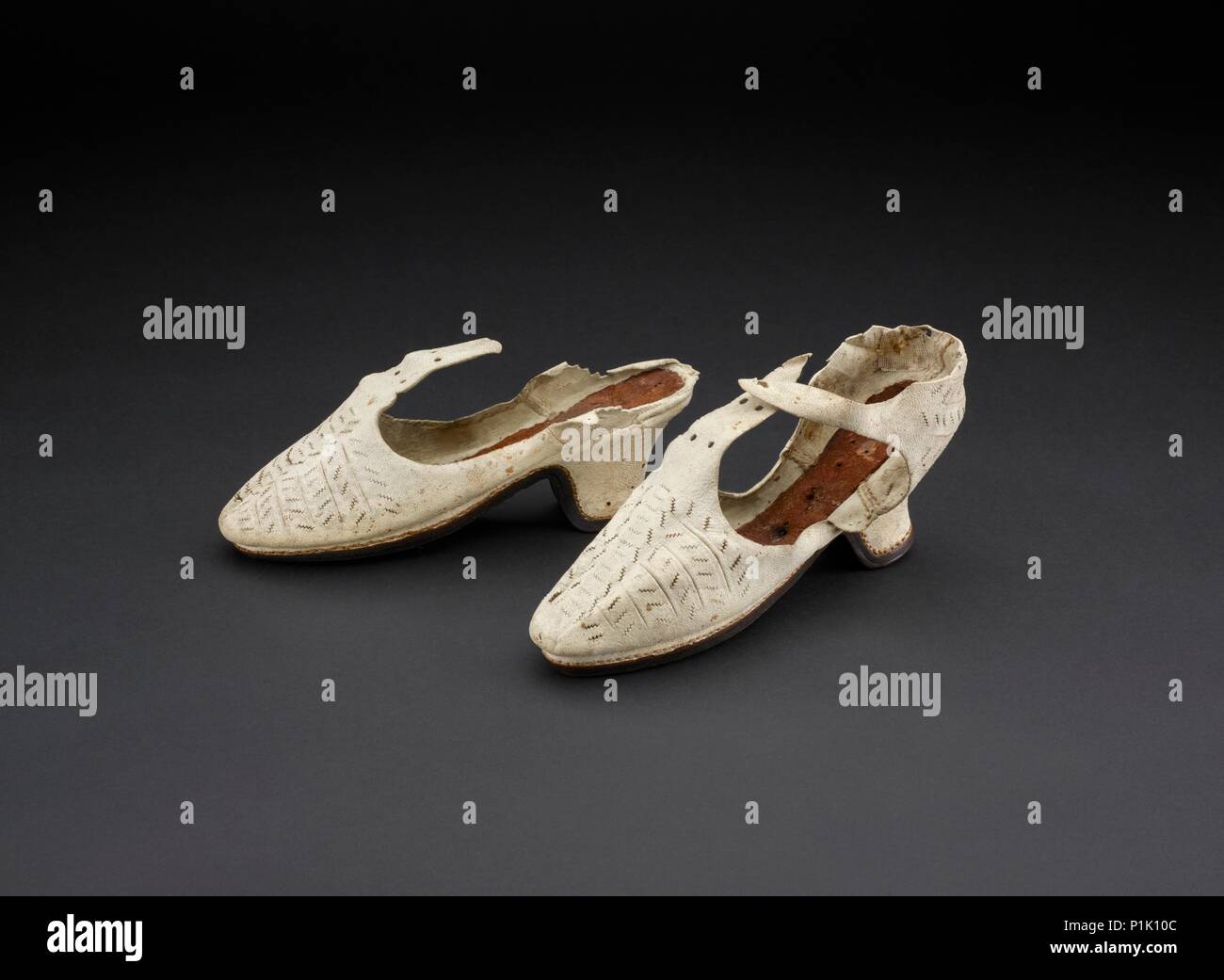 Chaussures, 17ème siècle. Artiste : Inconnu Photo Stock - Alamy