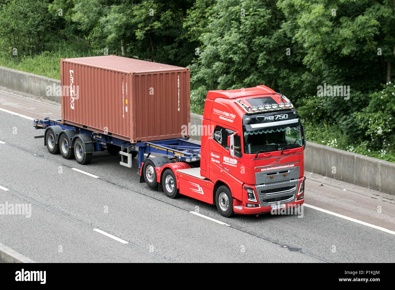 L'expédition de marchandises, camions de transport lourd sur la M6 à Lancaster, UK Banque D'Images