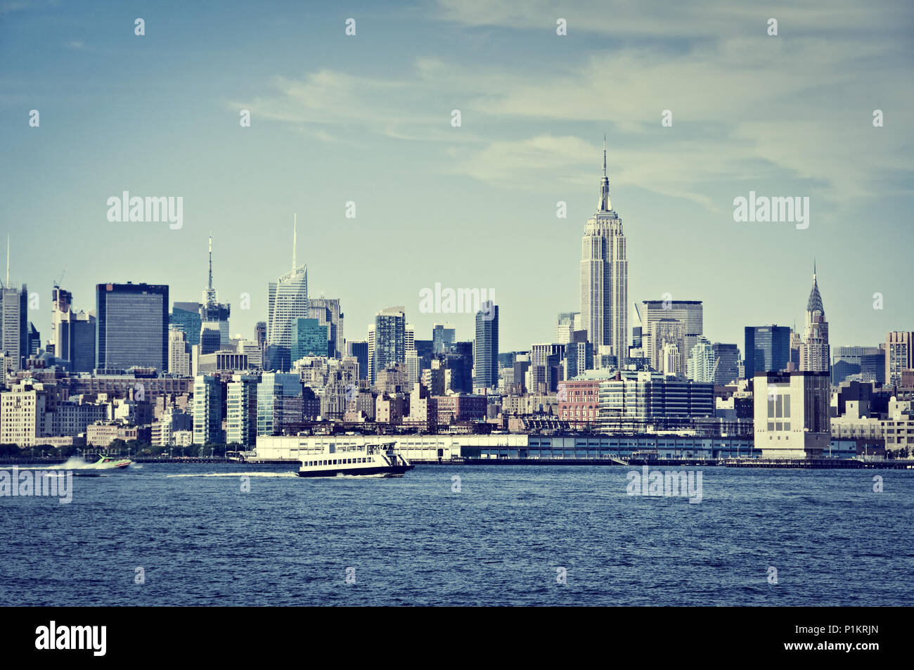 Manhattan skyline avec l'Empire State Building, New York, USA Banque D'Images