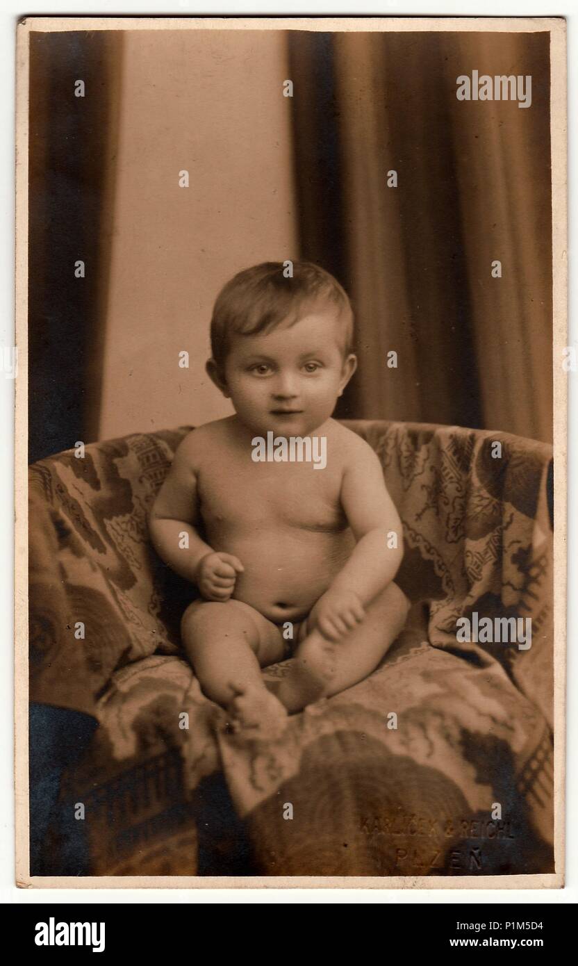 Photo Ancienne Bebe Noir Et Blanc Singebloggg