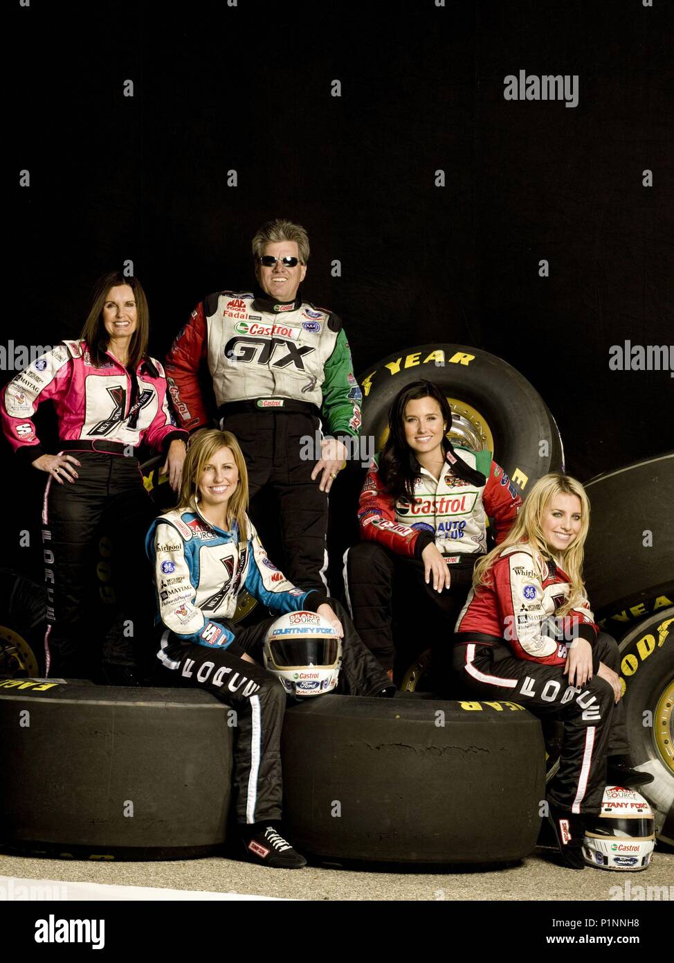 Titre original : FORCE-TV. Titre en anglais : force motrice. Année : 2006. Stars : John VIGUEUR ; ASHLEY FORCE ; Bretagne ; FORCE ; FORCE LAURIE COURTNEY FORCE. Credit : SCHMAGUULI LLC / Album Banque D'Images