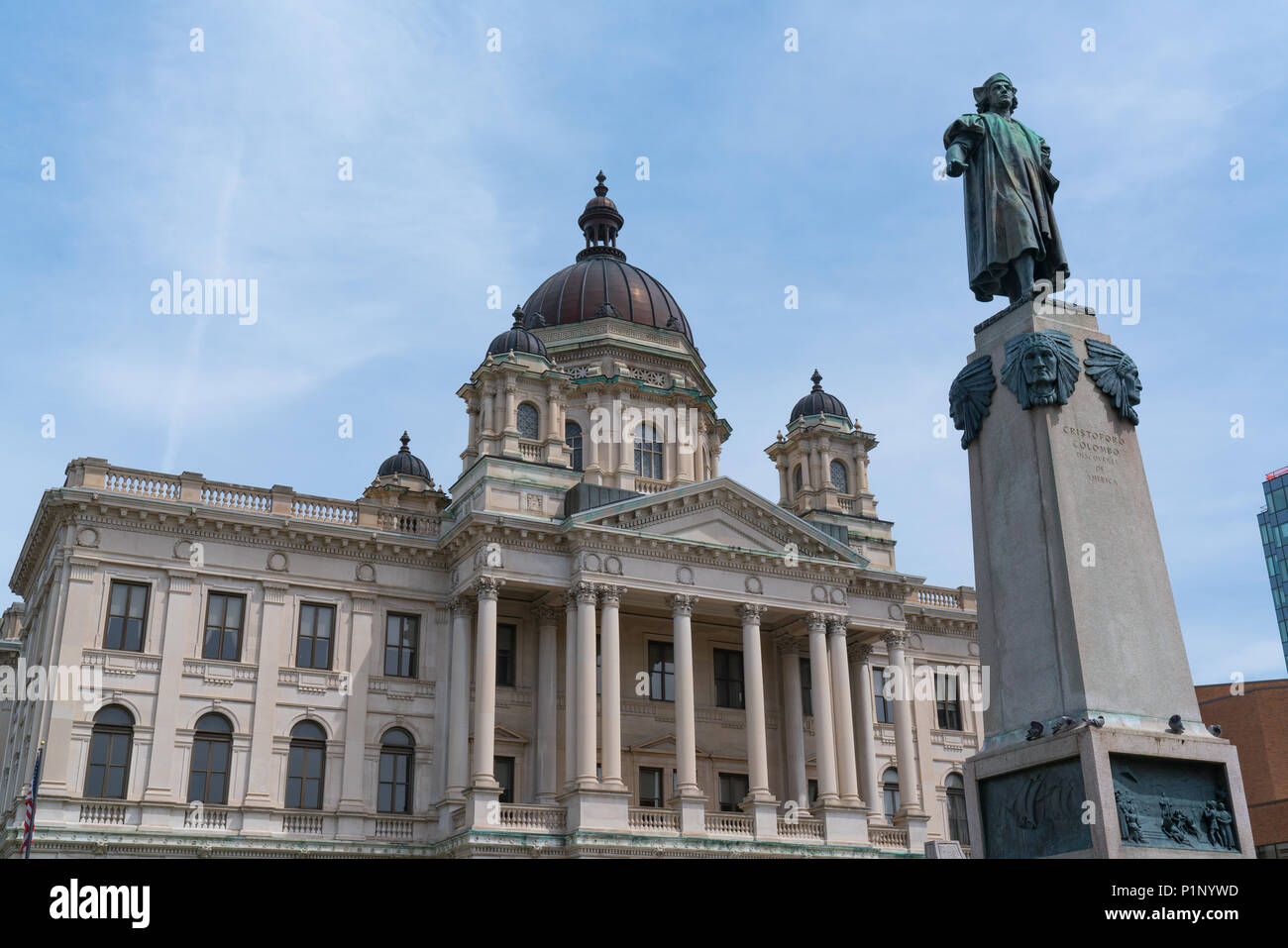 SYRACUSE, NY - 14 MAI 2018 : l'Onondaga County Courthouse à Columbus Circle à Syracuse, New York Banque D'Images