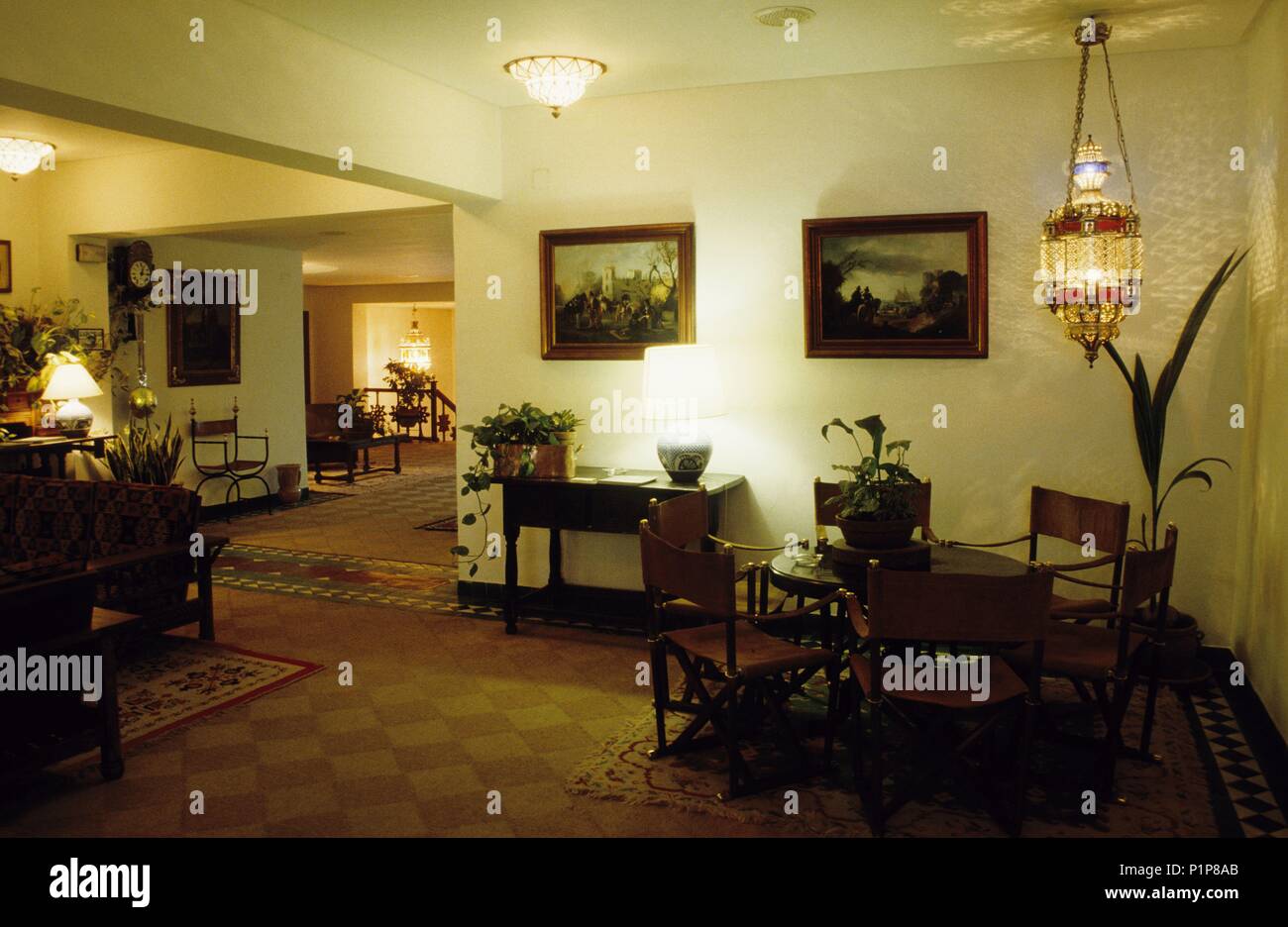Parador Nacional de Turismo (Hotel) ; salon de l'intérieur. Banque D'Images
