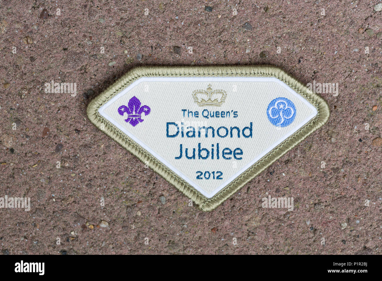 Badge de Brownies pour célébrer le Jubilé de diamant de la Reine en 2012 Banque D'Images