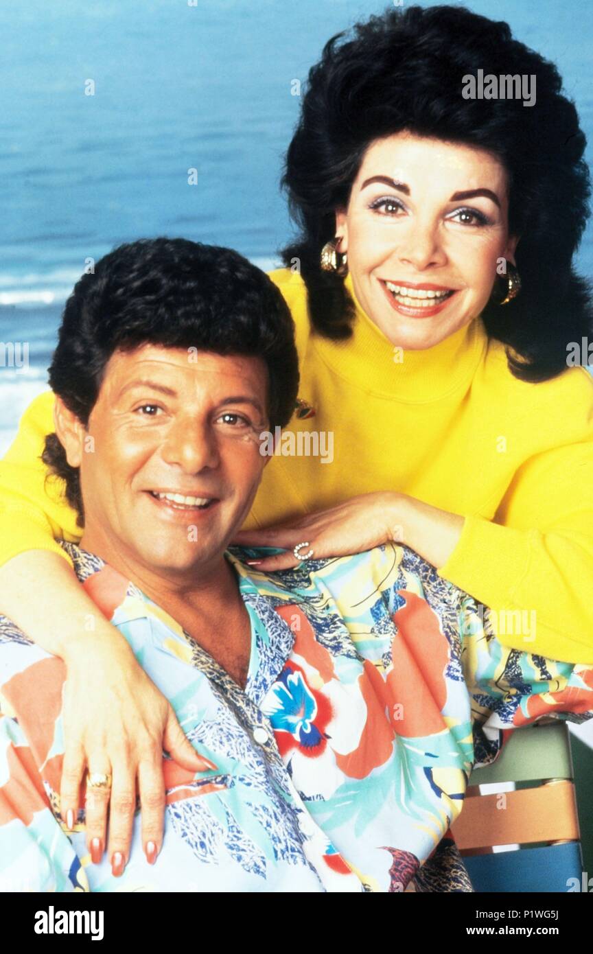 Titre original : RETOUR À LA PLAGE. Titre en anglais : RETOUR À LA PLAGE. LYNDALL HOBBS Réalisateur :. Année : 1987. Stars : Frankie Avalon ; Annette Funicello. Credit : PARAMOUNT PICTURES / Album Banque D'Images