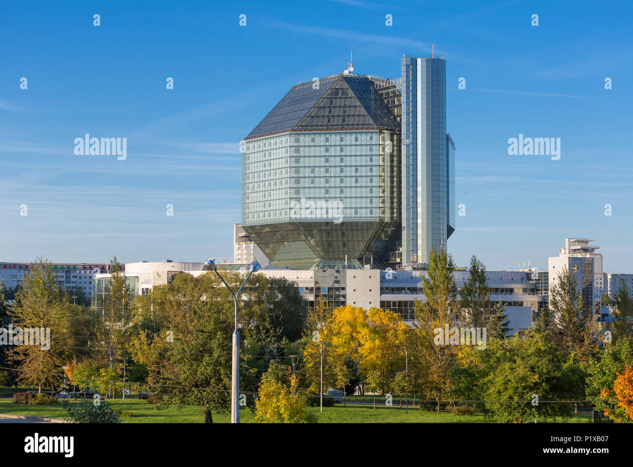 Minsk, Belarus - 26 septembre 2017 : Construction d'une bibliothèque nationale du Bélarus à Minsk. Banque D'Images