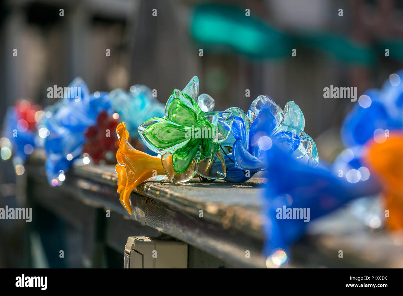 Verre de Murano traditionnel dans la vieille ville de l'île, Venise, Italie Banque D'Images