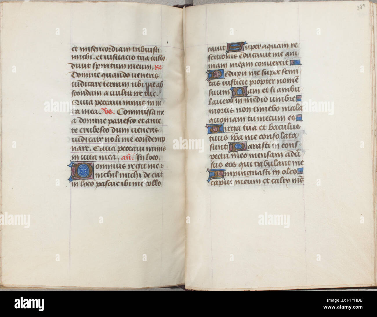 . Livre d'heures Trivulzio except where otherwise noted - KW 1 SMC - Folios 288v (à gauche) et 289r (droite) . Gauche folio 288v ; côté droit folio 289r à partir de la livre d'heures Trivulzio except where otherwise noted - SMC 1 KW . vers 1470. Scribe : Nicolas Spierinc livre d'heures Trivulzio except where otherwise noted 310 KW - 1 - SMC Folios 288v (à gauche) et 289r (droite) Banque D'Images