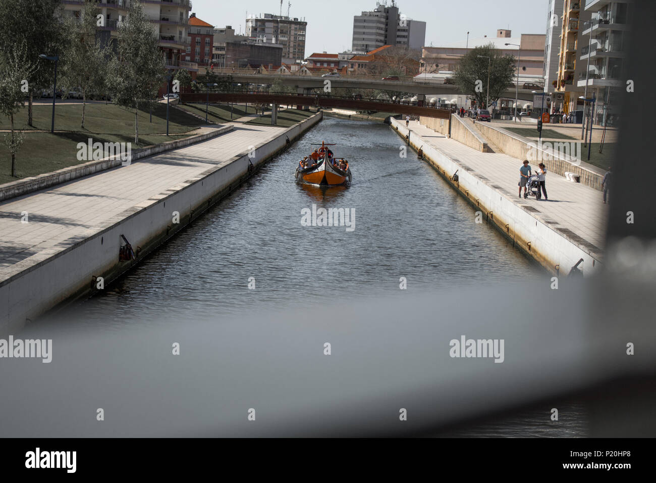 Aveiro, Portugal. Venise portugaise et ses bateaux Moliceiros, Banque D'Images