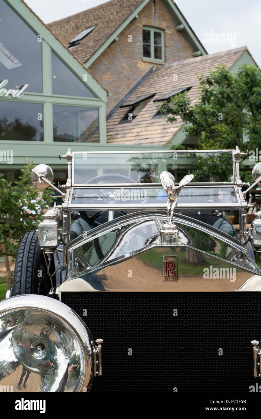 Vintage 1913 Rolls Royce voiture à Daylesford Organic farm shop festival d'été. Daylesford, Cotswolds, Gloucestershire, Angleterre Banque D'Images