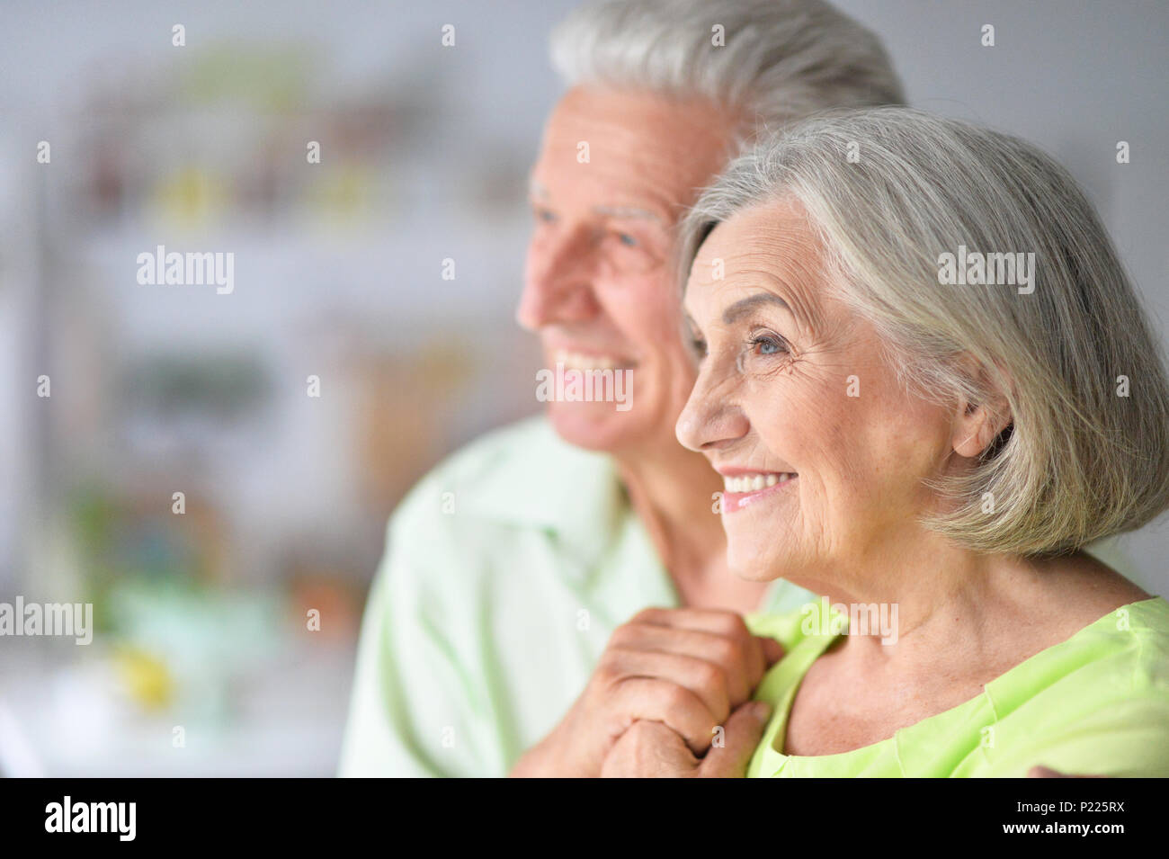 Beau Portrait de femme et homme senior Banque D'Images