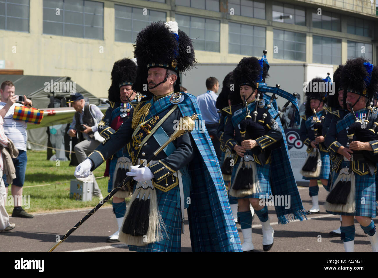 Combiné de la Royal Air Force Pipes & Drums Marching Band Banque D'Images