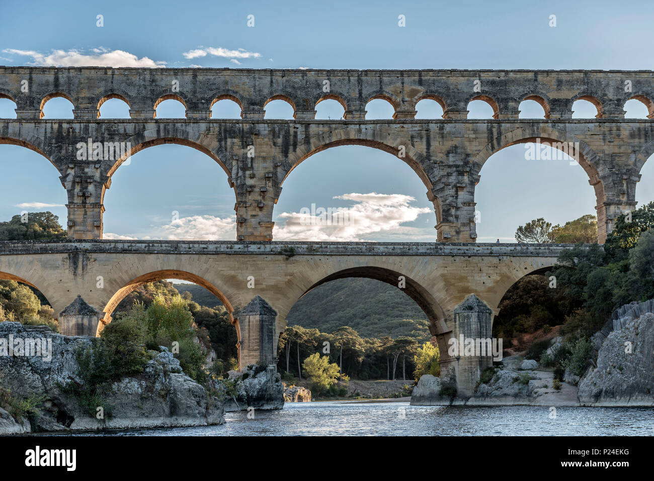Pont du Gard, Languedoc-Roussillon, Gard, Provence, le sud de la France, la France, l'aqueduc romain du Pont du Gard, patrimoine culturel mondial de l'UNESCO Banque D'Images