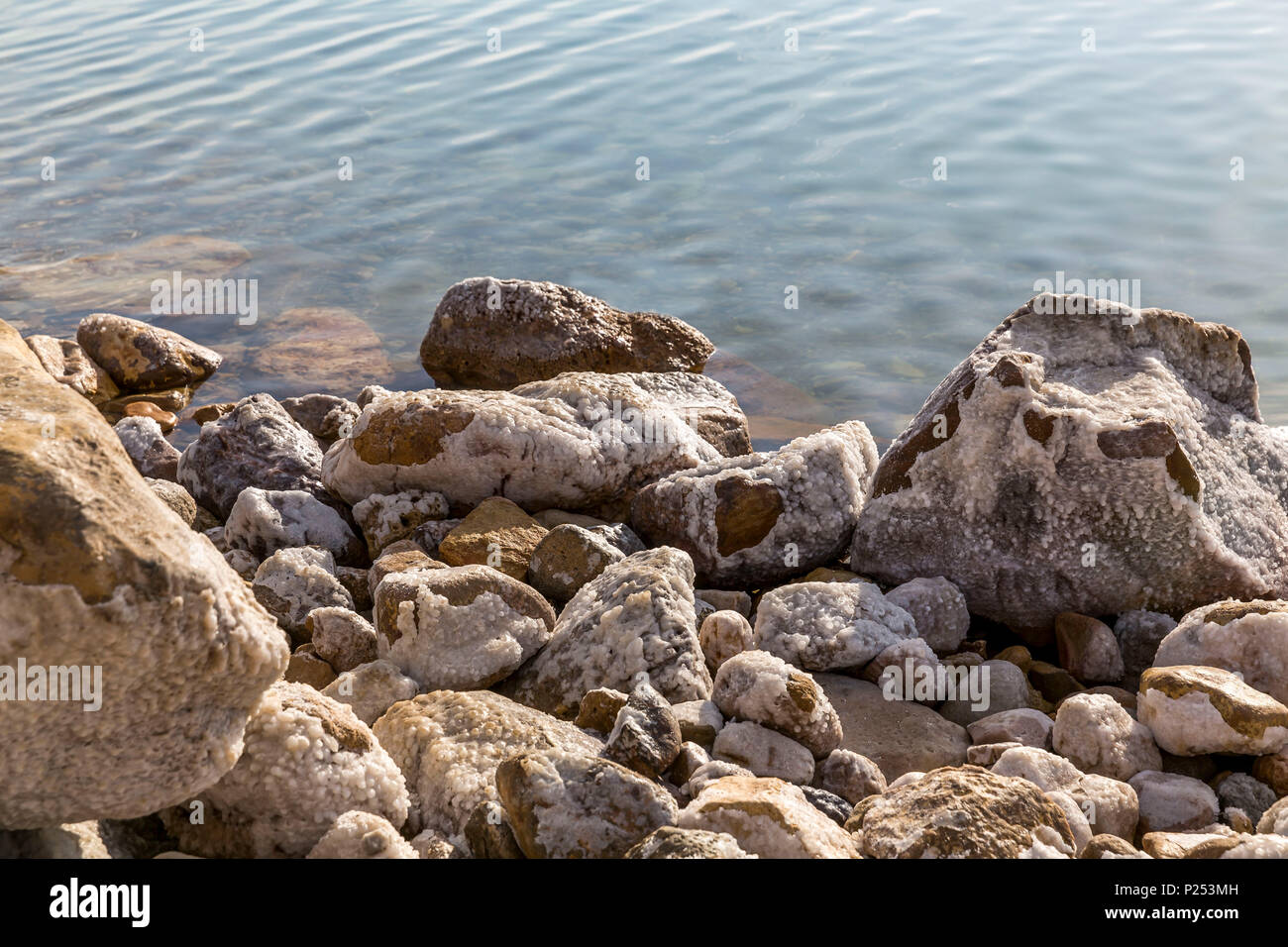 Les dépôts de sel, Sowayma, Mer Morte, Jordanie Banque D'Images