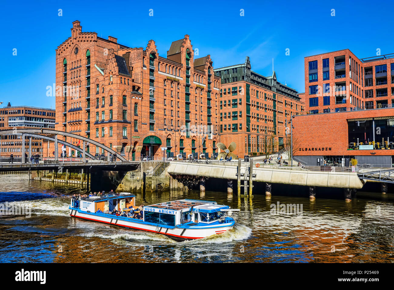 Allemagne, Hambourg, 'HafenCity' (ville), 'Internationales Maritimes Museum Hamburg' (international maritime museum), Magdeburger Hafen Banque D'Images