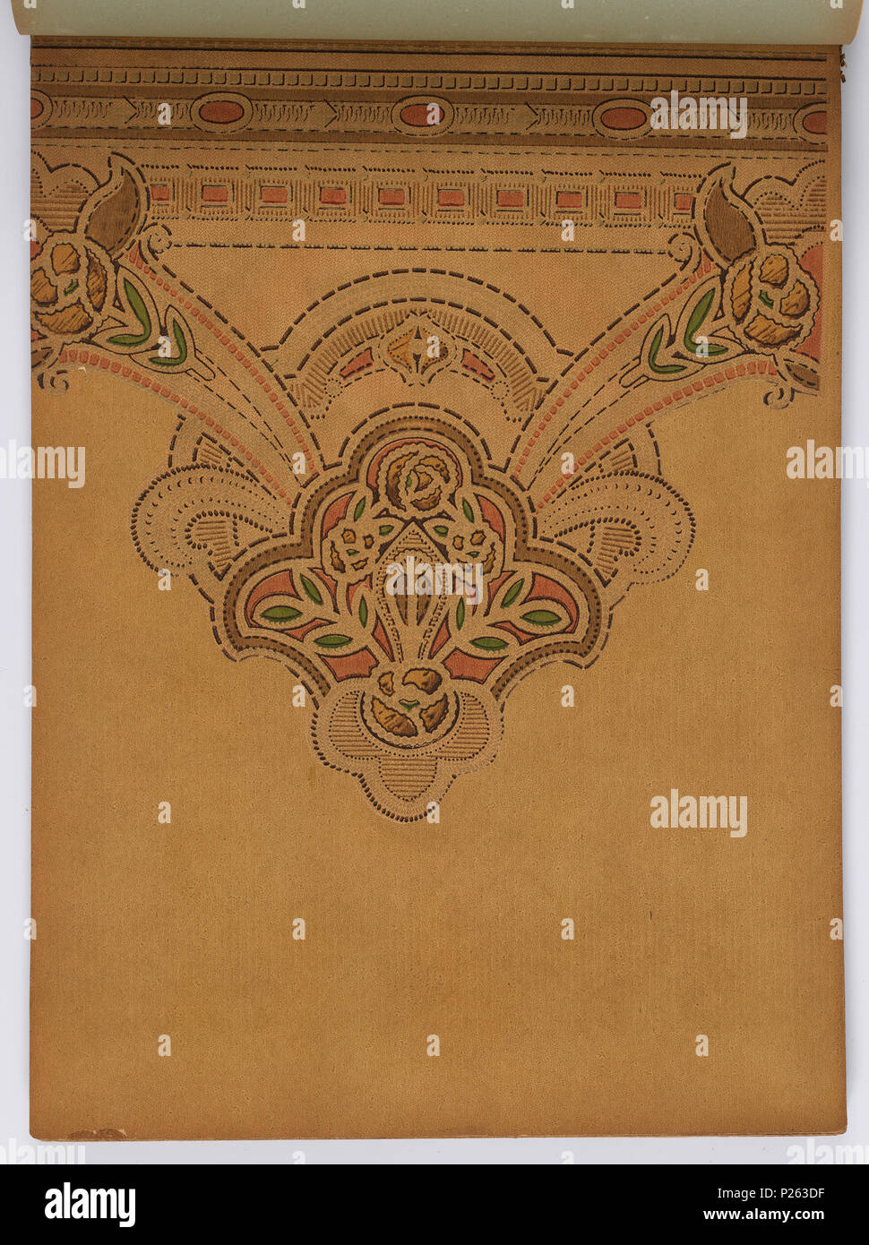 . Français : Cahier d'échantillons (USA), ca. 1915 . Anglais : 179 pages (y compris la partie supérieure des frontières ; non. frais d'abaissement des frontières ci-joint ou coupons) Tapisserie, paysage, enraciner et d'avoine, de nombreux documents de ton sur ton. Certains murs ont des bordures supérieure et inférieure. Certains ont des motifs Tiffany et paillettes les frontières. Haut-relief découper des frontières du pays et de découper les frontières. Certains murs sont en relief et/ou imprimé pour simuler le cuir. Certains ont le même mémo de tissu attaché. Certaines frontières ont l'apparence de l'aérosol. Certains murs semblent être imprimé en taille-douce. Bande Floral Designs pour chambres et Banque D'Images