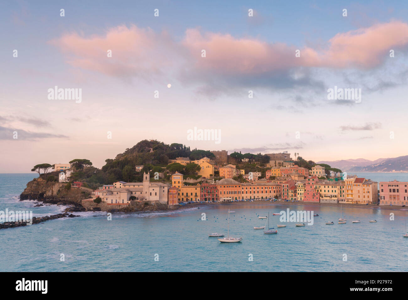 Baie du silence, Sestri Levante, Province de Gênes, ligurie, italie Banque D'Images