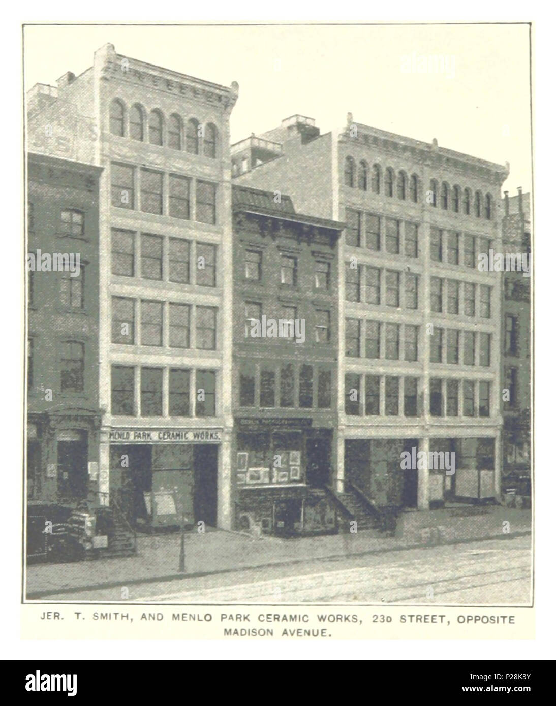 (King1893NYC) pg844 JER.T. SMITH ET MENLO PARK FONCTIONNE EN CÉRAMIQUE, 23e rue, en face de Madison Avenue. Banque D'Images