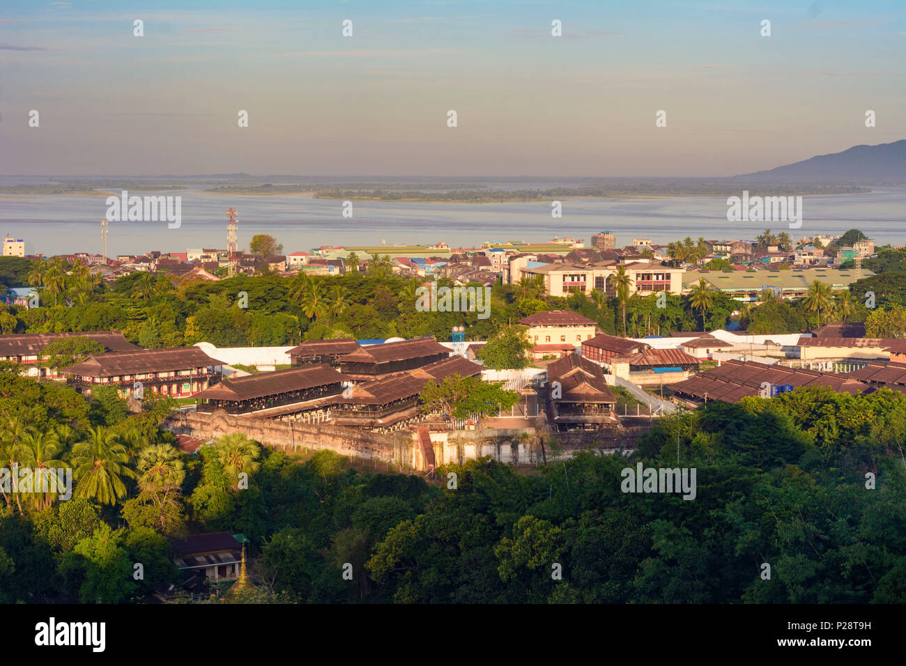 Mawlamyine (Moulmein), Mawlamyaing, prison, ville et mer, l'État Môn, Myanmar (Birmanie) Banque D'Images