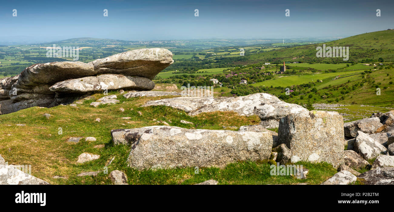 UK, Cornwall, Bodmin Moor, fifres, formations de granit naturel au-dessus de la carrière de Cheesewring, vue panoramique Banque D'Images