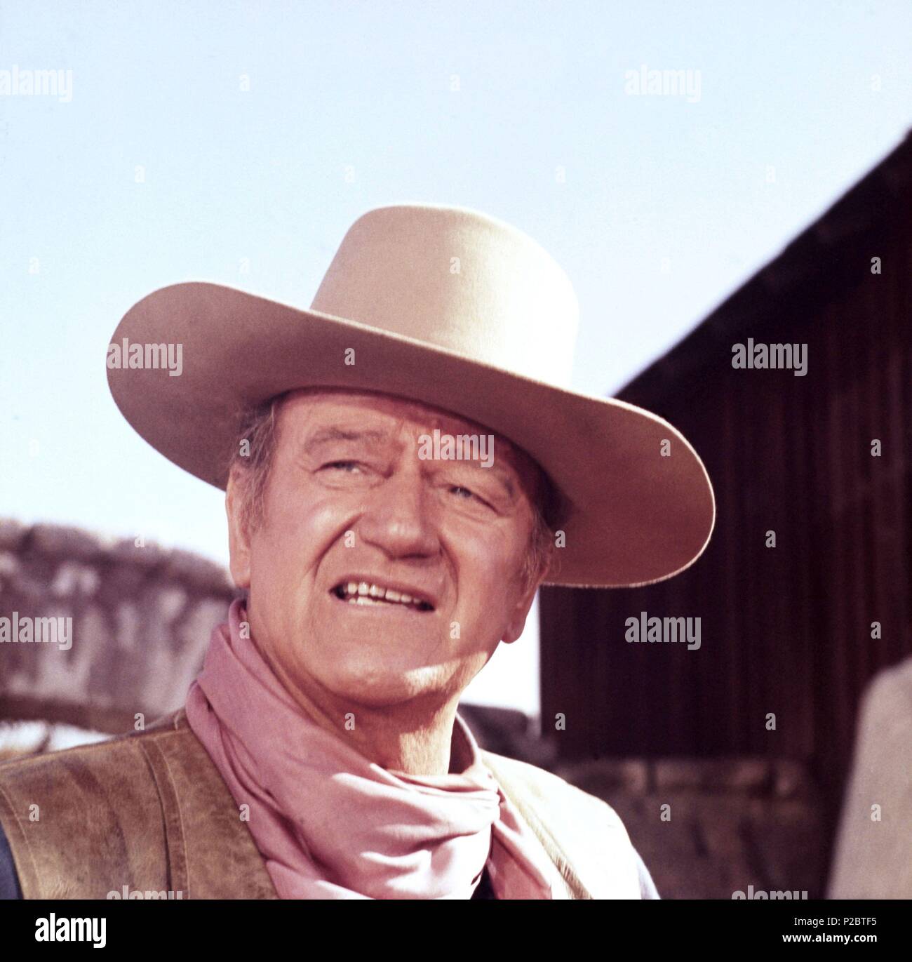 Titre original : CHISUM. Titre en anglais : CHISUM. Directeur de film : Andrew C. MCLAGLEN. Année : 1970. Stars : John Wayne. Credit : Warner/BATJAC / Album Banque D'Images