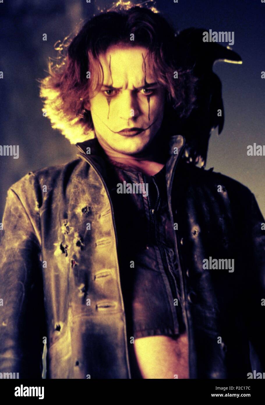 Titre du film original : The Crow : La Cité des Anges. Titre en anglais : The Crow : La Cité des Anges. Film Réalisateur : TIM POPE. Année : 1996. Stars : Vincent PEREZ. Credit : MIRAMAX / Album Banque D'Images