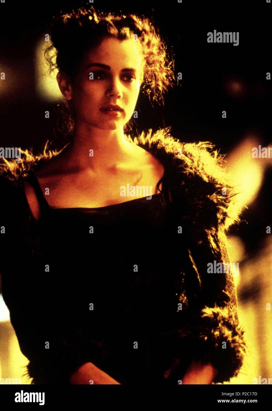 Titre du film original : The Crow : La Cité des Anges. Titre en anglais : The Crow : La Cité des Anges. Film Réalisateur : TIM POPE. Année : 1996. Stars : Mia Kirshner. Credit : MIRAMAX / Album Banque D'Images