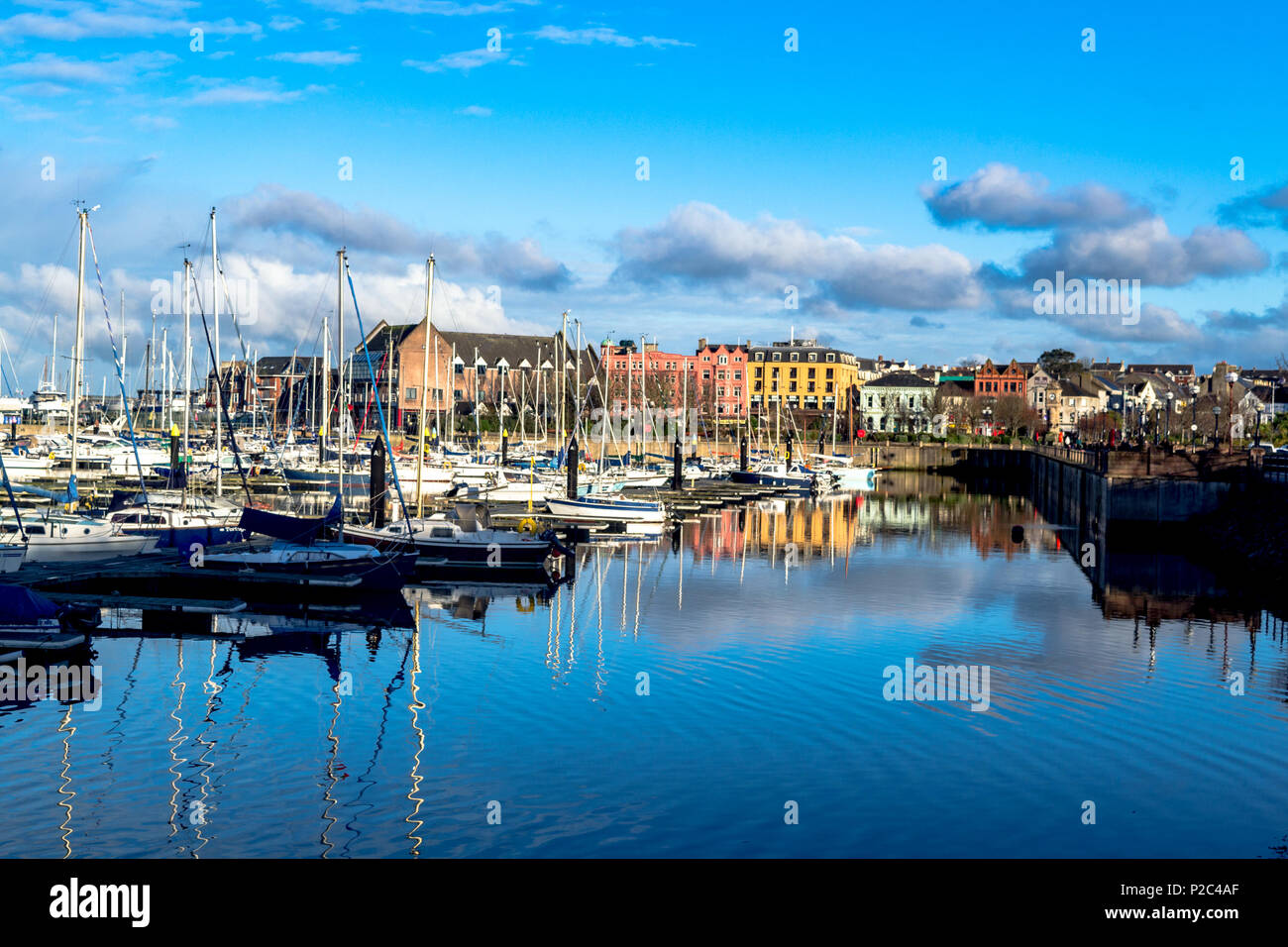 Bateaux dans le port de plaisance de Bangor Banque D'Images