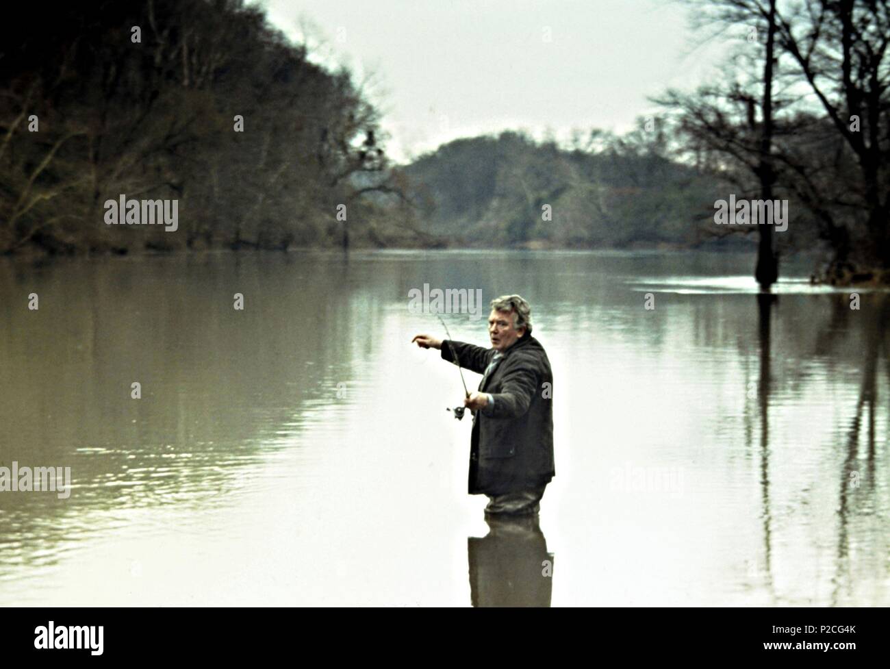 Titre original : de gros poissons. Titre en anglais : de gros poissons. Réalisateur : TIM BURTON Film. Année : 2003. Stars : Albert Finney. Credit : Columbia Pictures / ROSENTHAL, ZADE / Album Banque D'Images