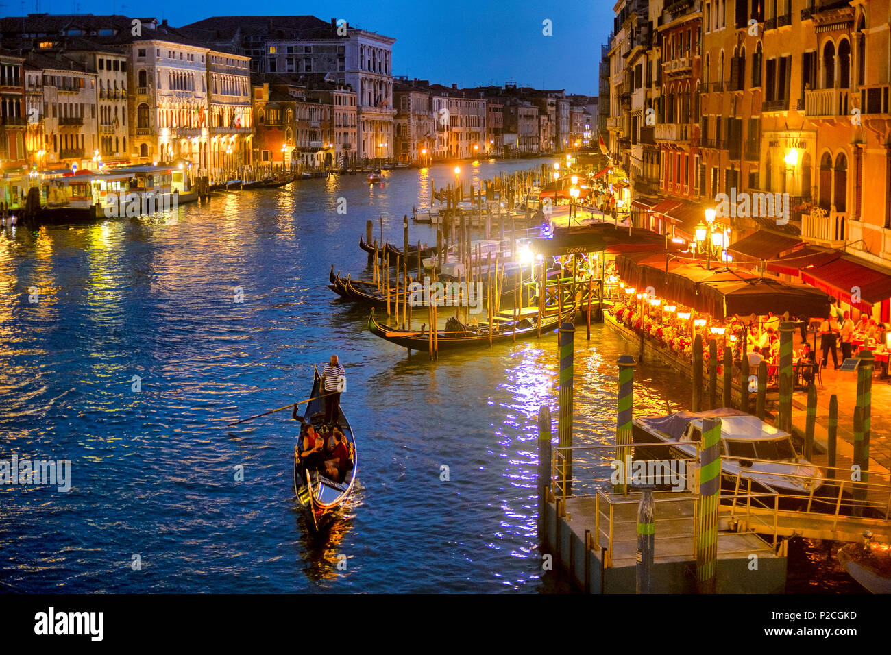 Cabine dans le Grand Canal, Venise, Italie, Banque D'Images