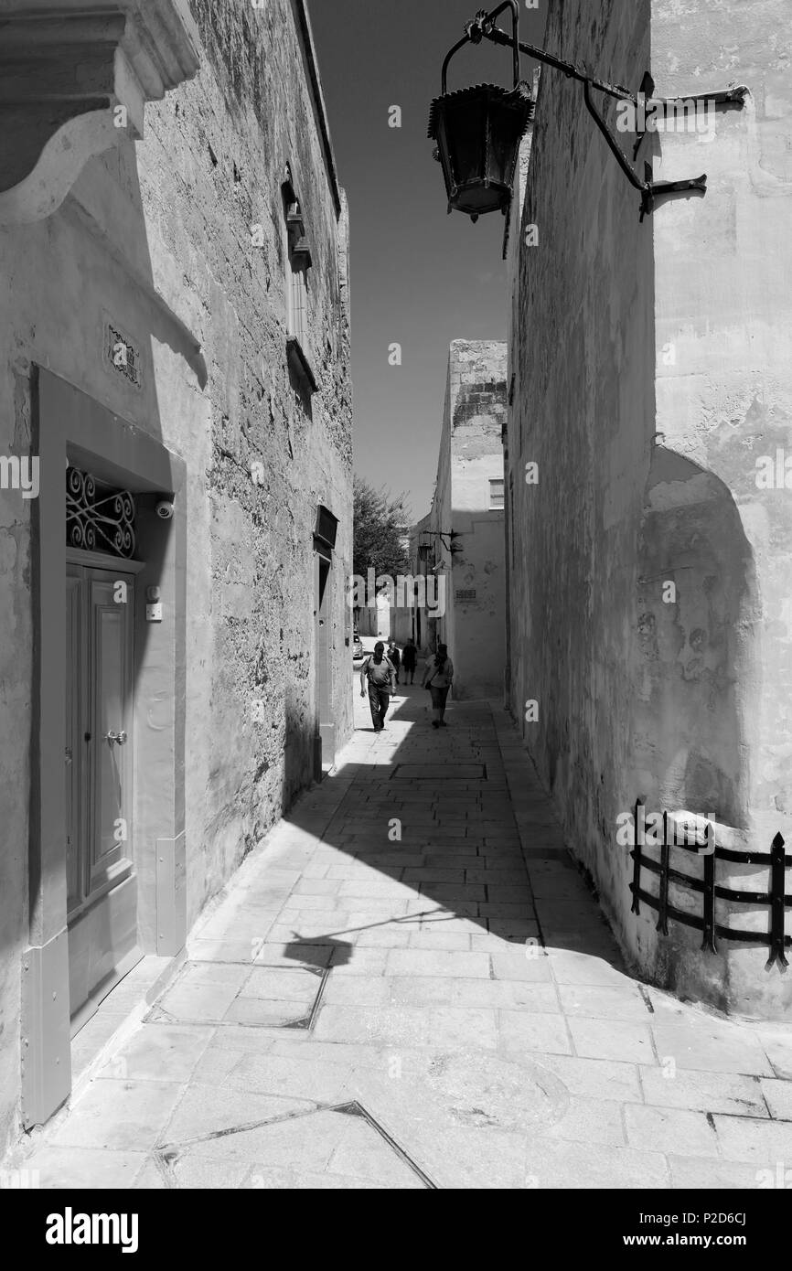 Vue sur la rue de l'architecture dans la ville silencieuse de Mdina, Malte Banque D'Images